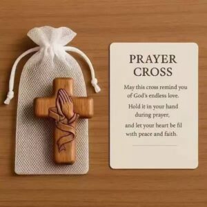 Wooden Pocket Prayer Cross木制口袋祈祷十字架